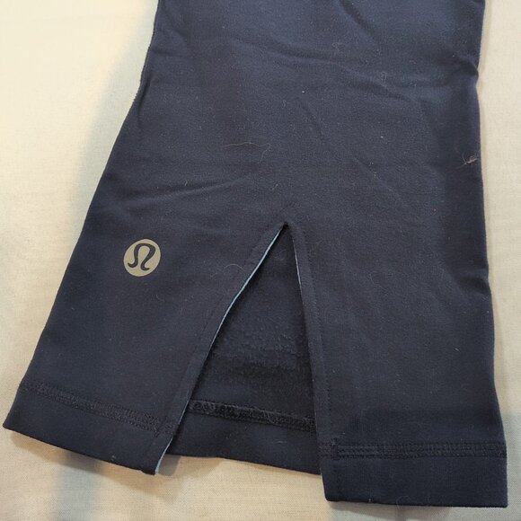 Lululemon Capris Navy Blue Flare Split Leg Drawstring Women's 8 Yoga Active - Picture 8 of 12